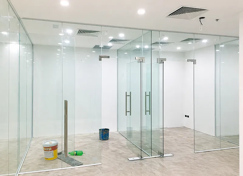 Quy Trình Tháo Vách Kính Cường Lực đúng Kỹ Thuật